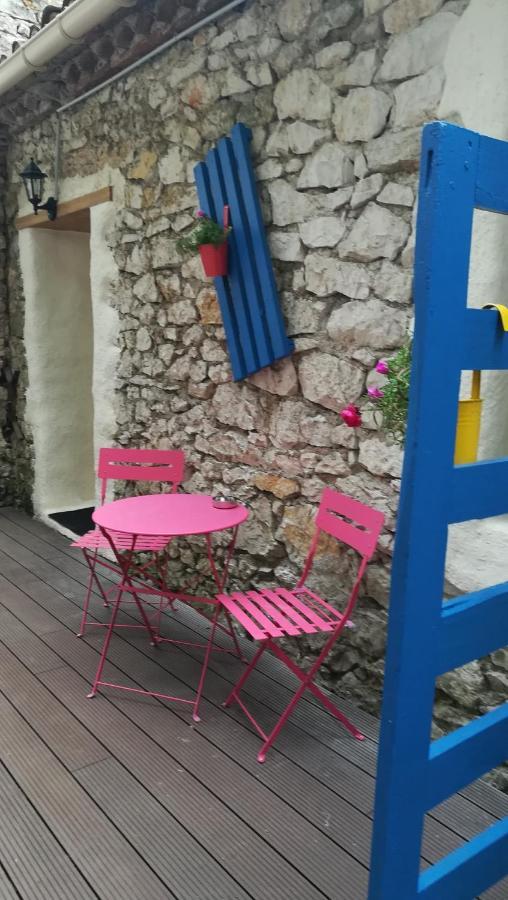 Un Nid Pour La Nuit, Chambres D'Hotes Saint-Géry Buitenkant foto